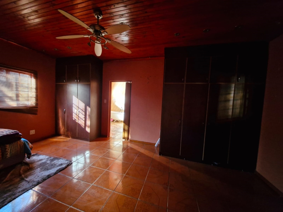 7 Bedroom Property for Sale in Kathu Northern Cape